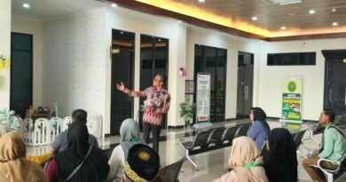 Ketua Pengadilan Agama Sungai Raya Sosialisasikan SMAP dan PTSP Online
